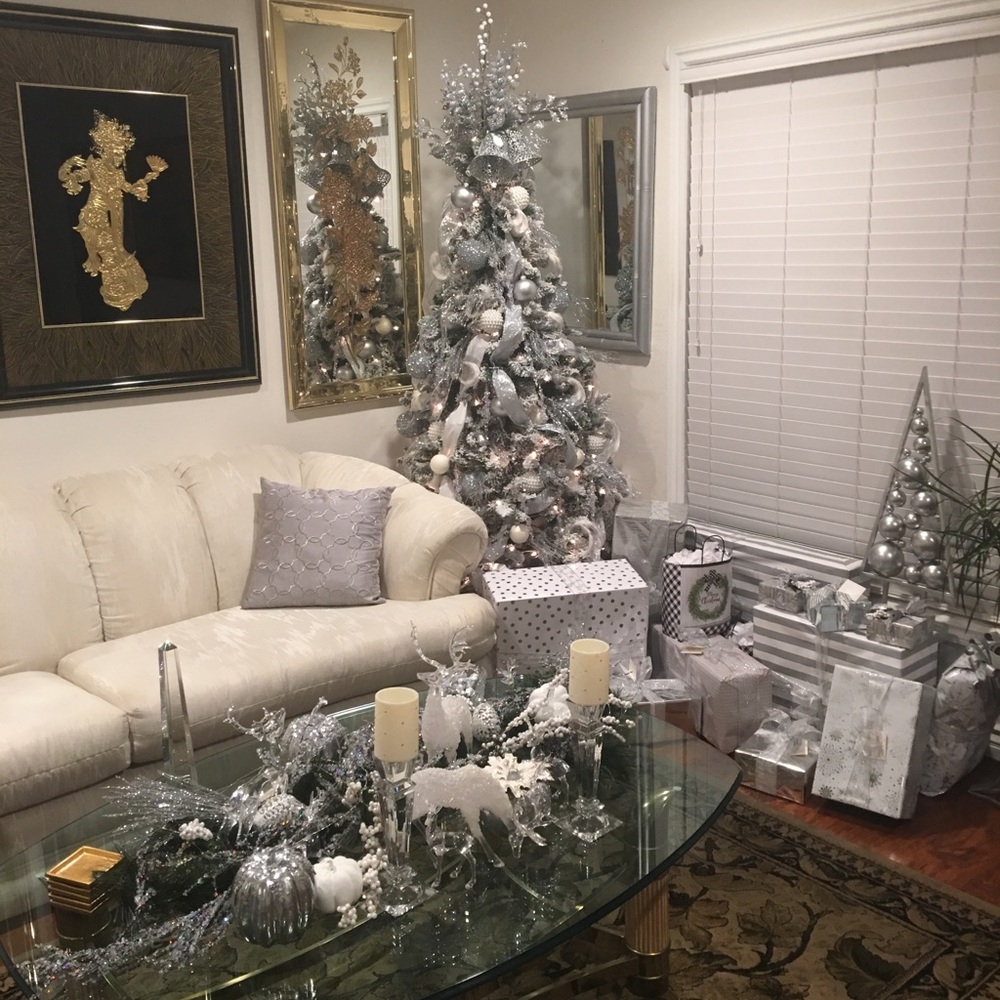 Meet your Posher, Raymond